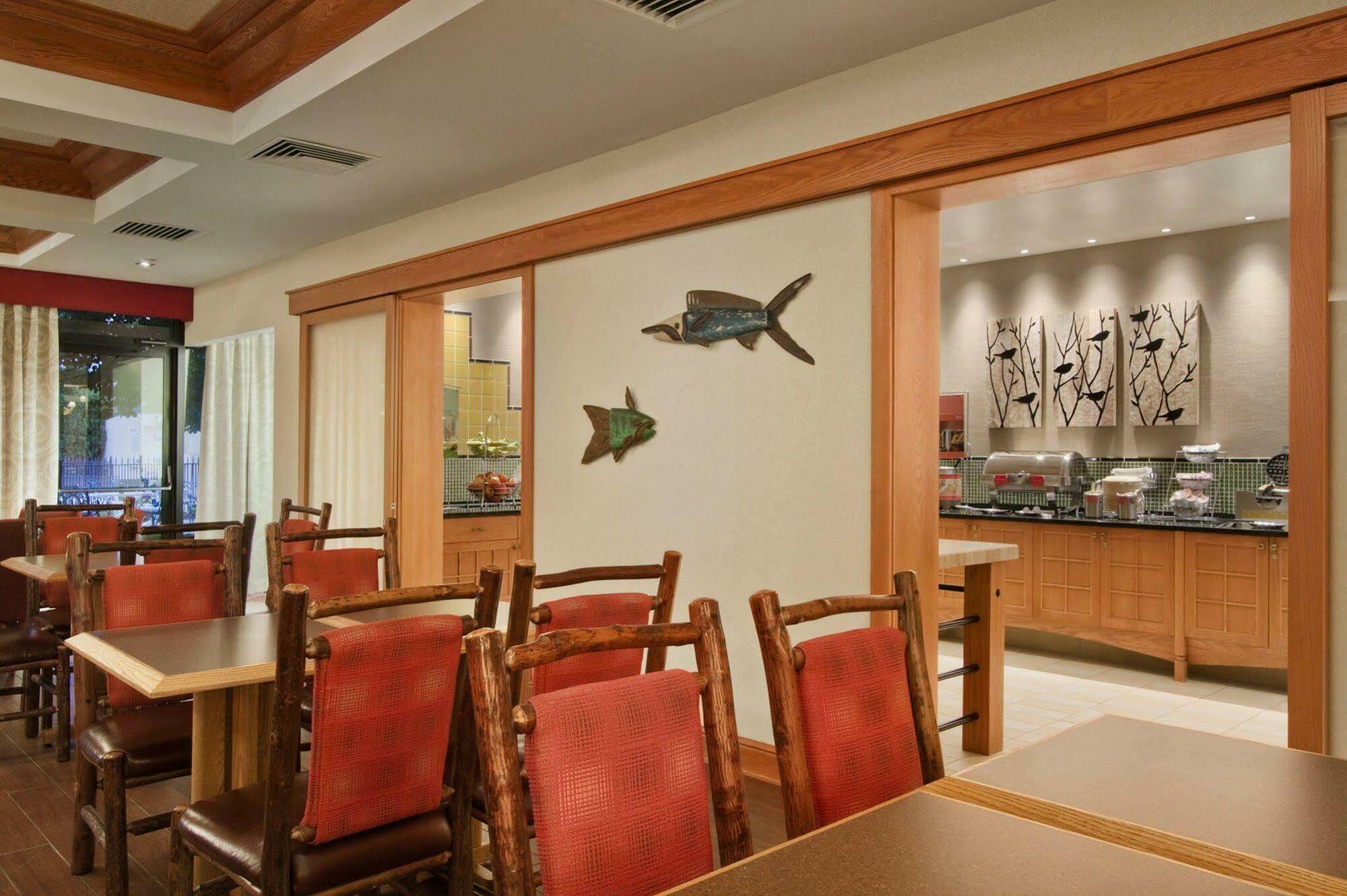 Hampton Inn Middletown Εξωτερικό φωτογραφία